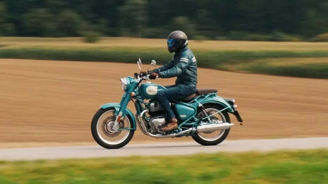 Royal Enfield Classic 650 in Thrissur, Kerala